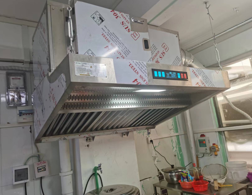 เครื่องดูดควันครัวพร้อมเครื่อง - Commercial Kitchen Exhaust Hood บทวิจารณ์และราคา